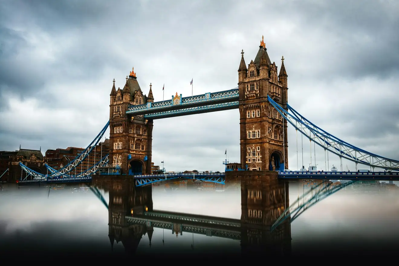Running a UK Ltd While Living in Spain, Portugal or France: the Effective-Management Trap