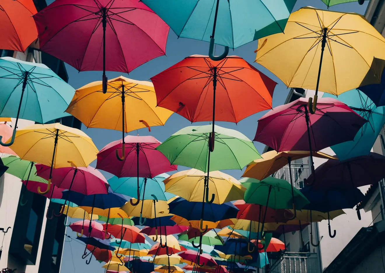 Portugal D8 Freelancer Tax in 2026: Recibos Verdes, Social Security, and Whether IFICI's 20% Actually Applies